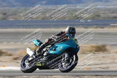 media/Dec-05-2025-CVMA Friday Practice (Fri) [[303bad9a84]]/4-Racer 4-Trackday 1/Session 2 (Turn 14)/